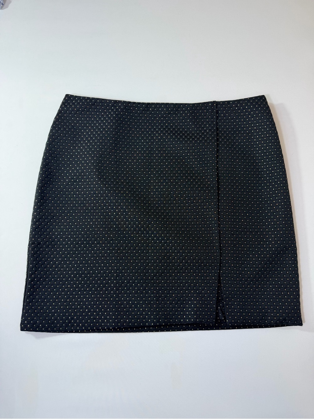 Ann Taylor Black Gold Dot Skirt Lined Textured Sz 14 P Career Elevated Basic